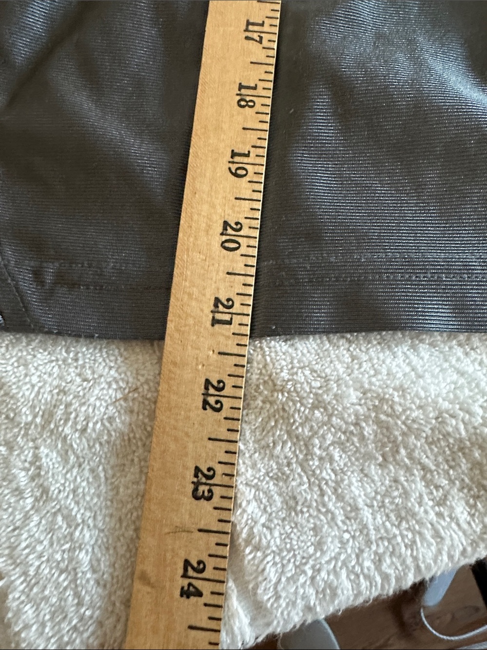 adidas Men’s Dark Gray Athletic Shorts with Three-Stripe Detail - Picture 4 of 5